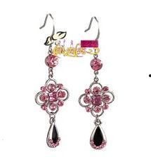 时尚耳环图片,时尚耳环演绎个性魅力